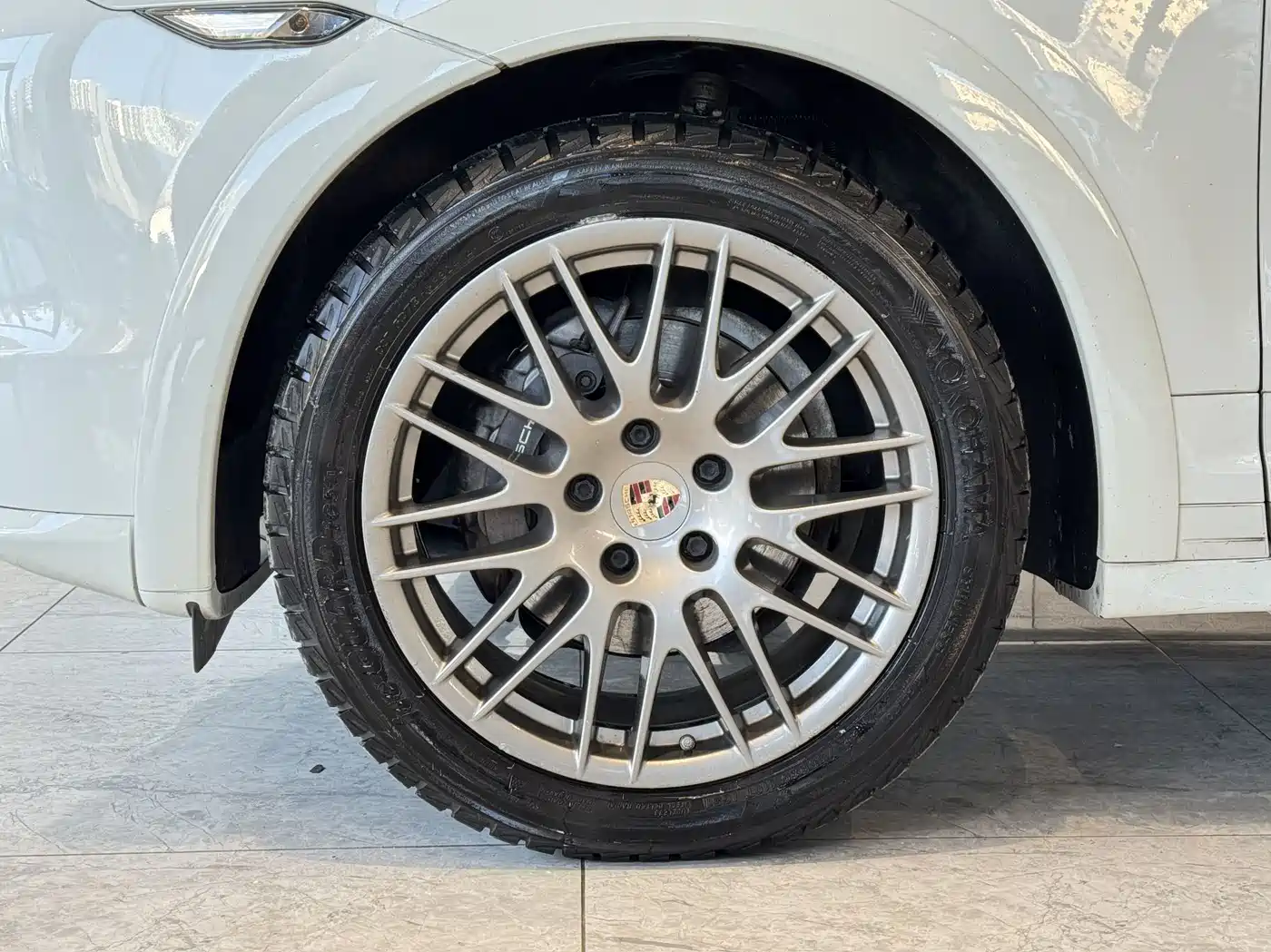 Porsche Cayenne 2014 Cayenne Platinum Edition 3.0T фото 4