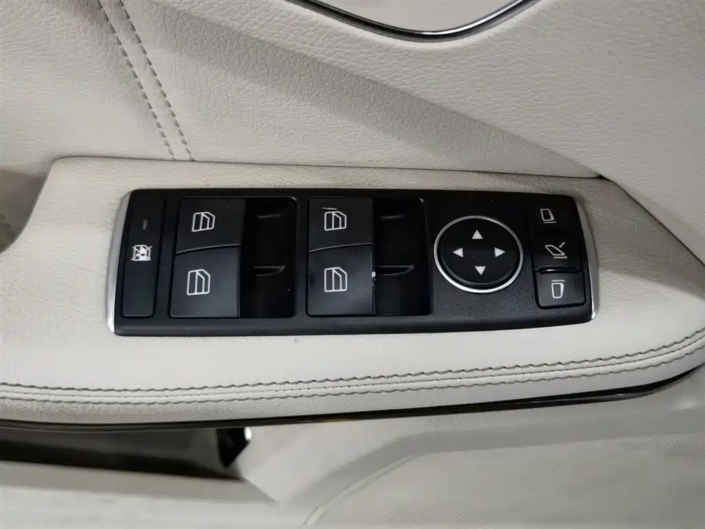 Mercedes-Benz E-Class 2014 E 260 L Luxury Class фото 9