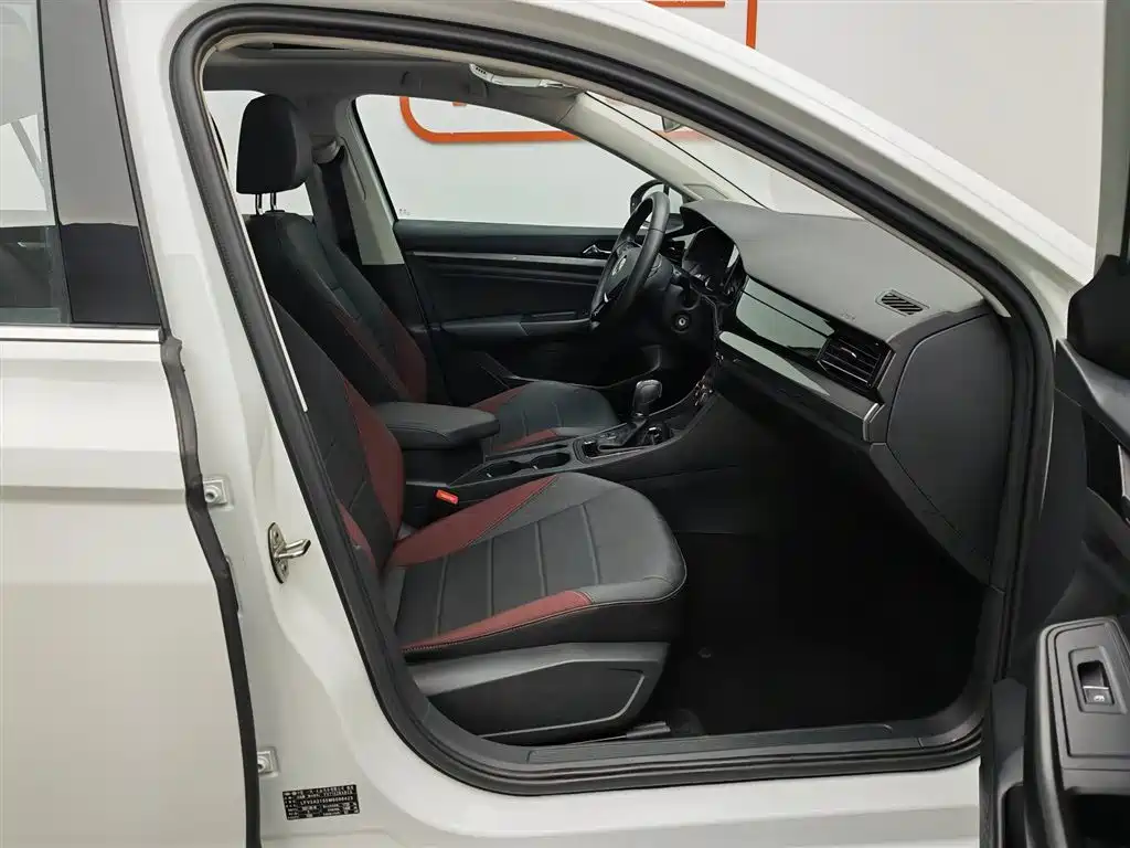 Volkswagen Bora 2021 1.5L Automatic Comfort Smart Edition фото 23