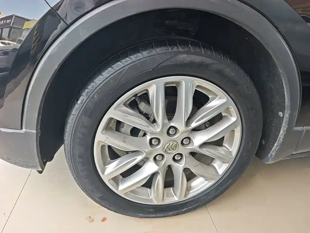 Фото 25 - Buick Envision Plus