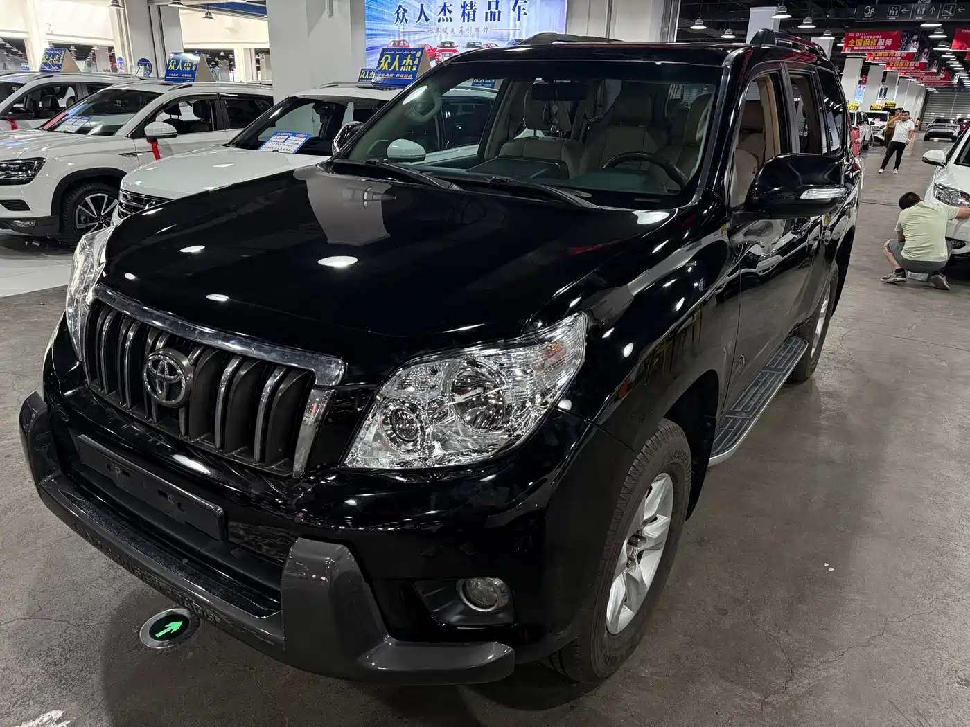 Toyota Prado 2010 4.0L Automatic TX фото 2