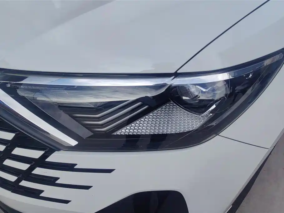 JETTA VS7