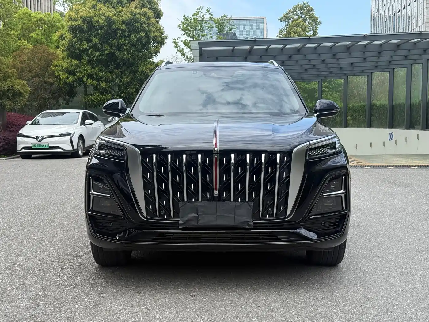 Hongqi HS5 2023 2.0T Flag Enjoy Pro Edition фото 2