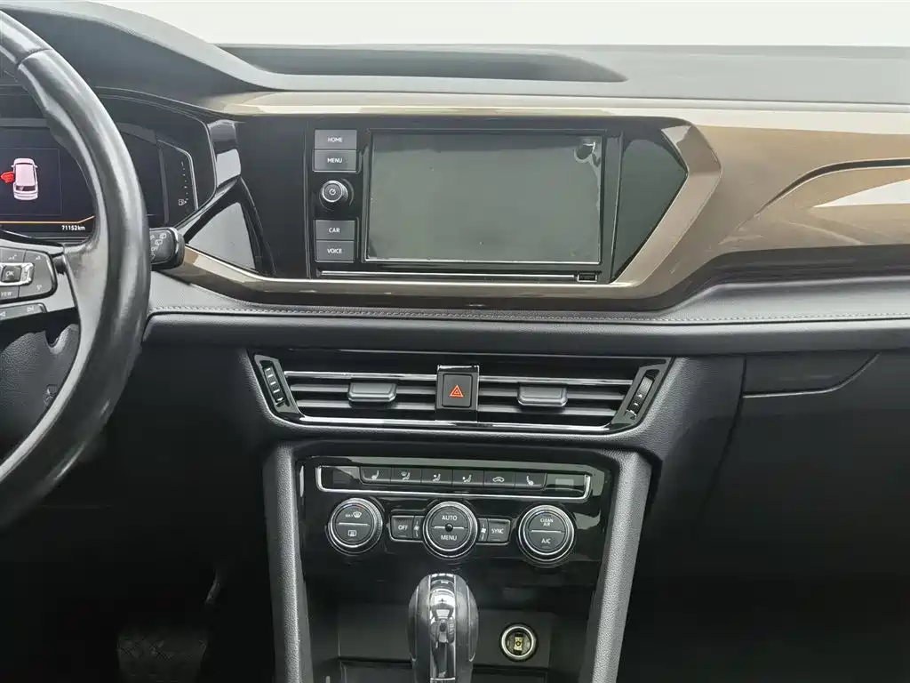 Volkswagen Tharu 2019 Model 330TSI 4WD Flagship Edition China VI фото 12