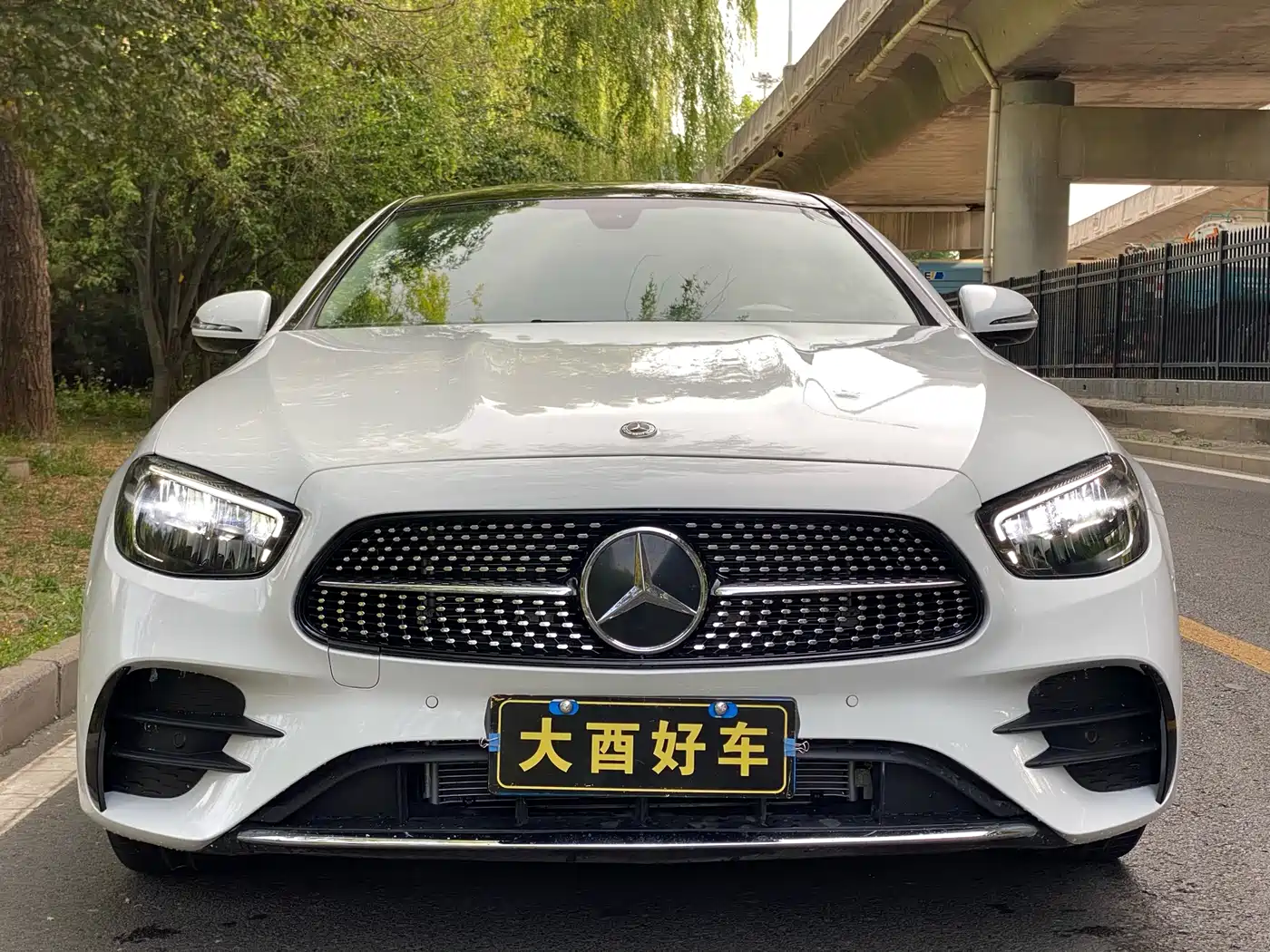 Mercedes-Benz E-Class (Import) 2023 E 260 Coupe фото 2