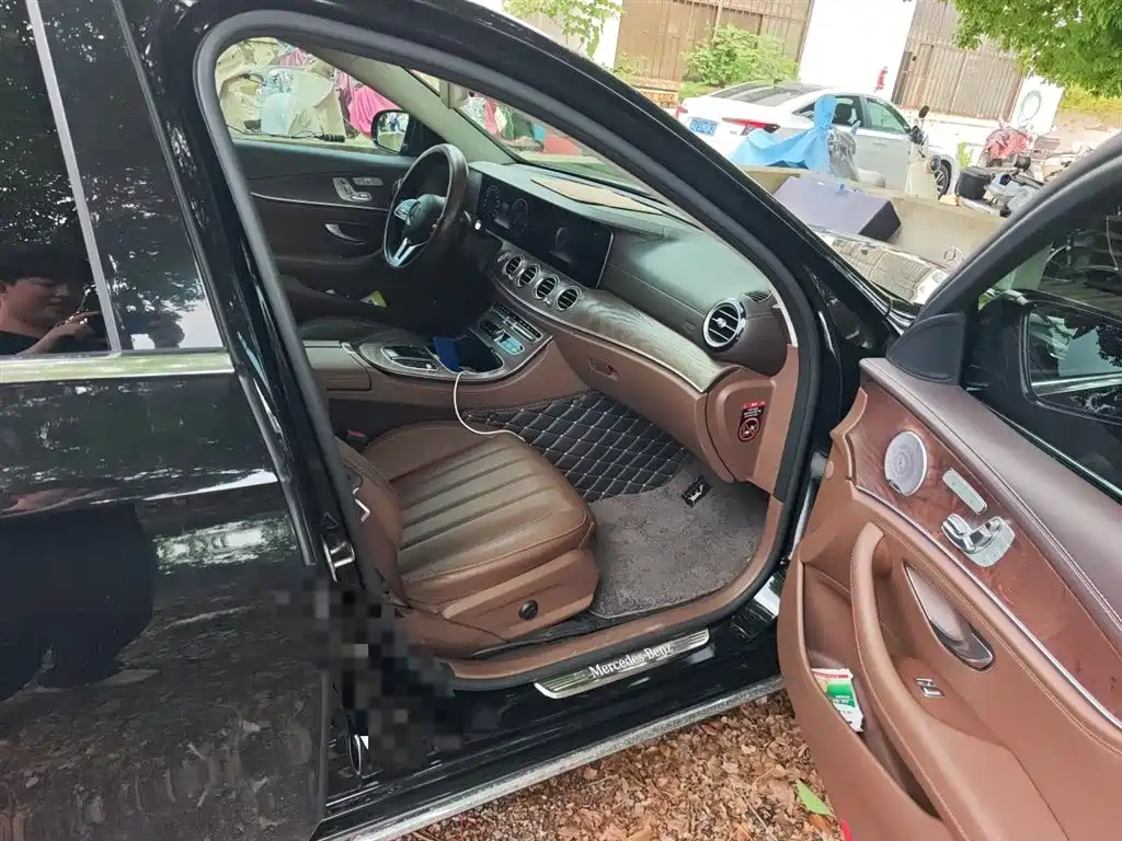 Mercedes-Benz E-Class 2020 Facelift E 300 L Exclusive фото 20