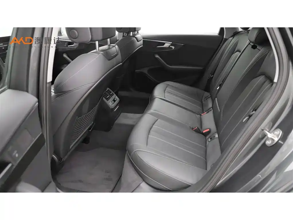 Audi A4L 2022 40 TFSI Luxury Dynamic фото 7