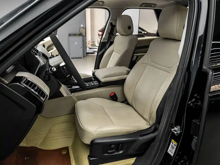 Land Rover Discovery 2019 3.0 SC V6 HSE фото 23