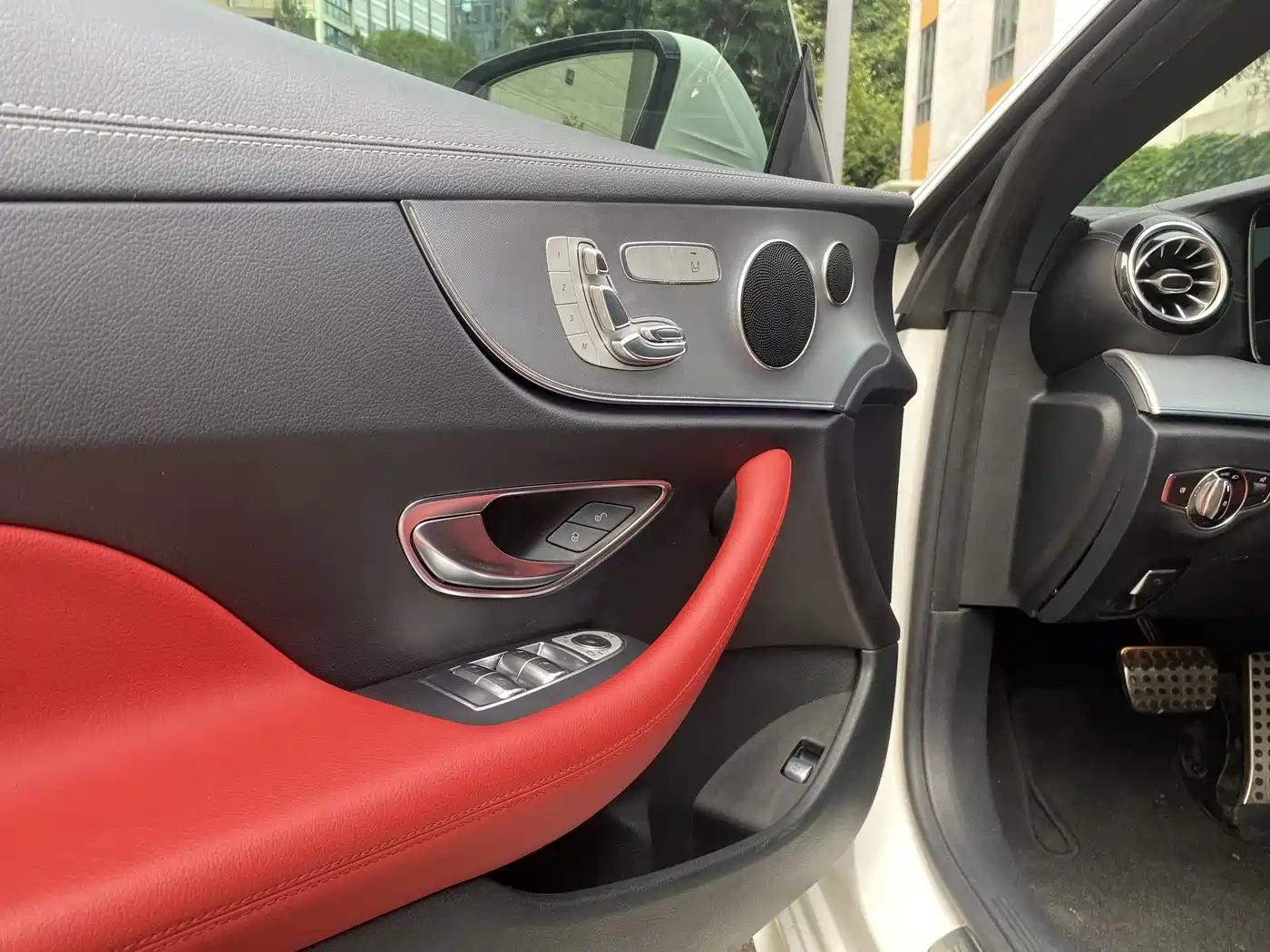 Mercedes-Benz E-Class (Import) 2017 E 200 Coupe фото 5