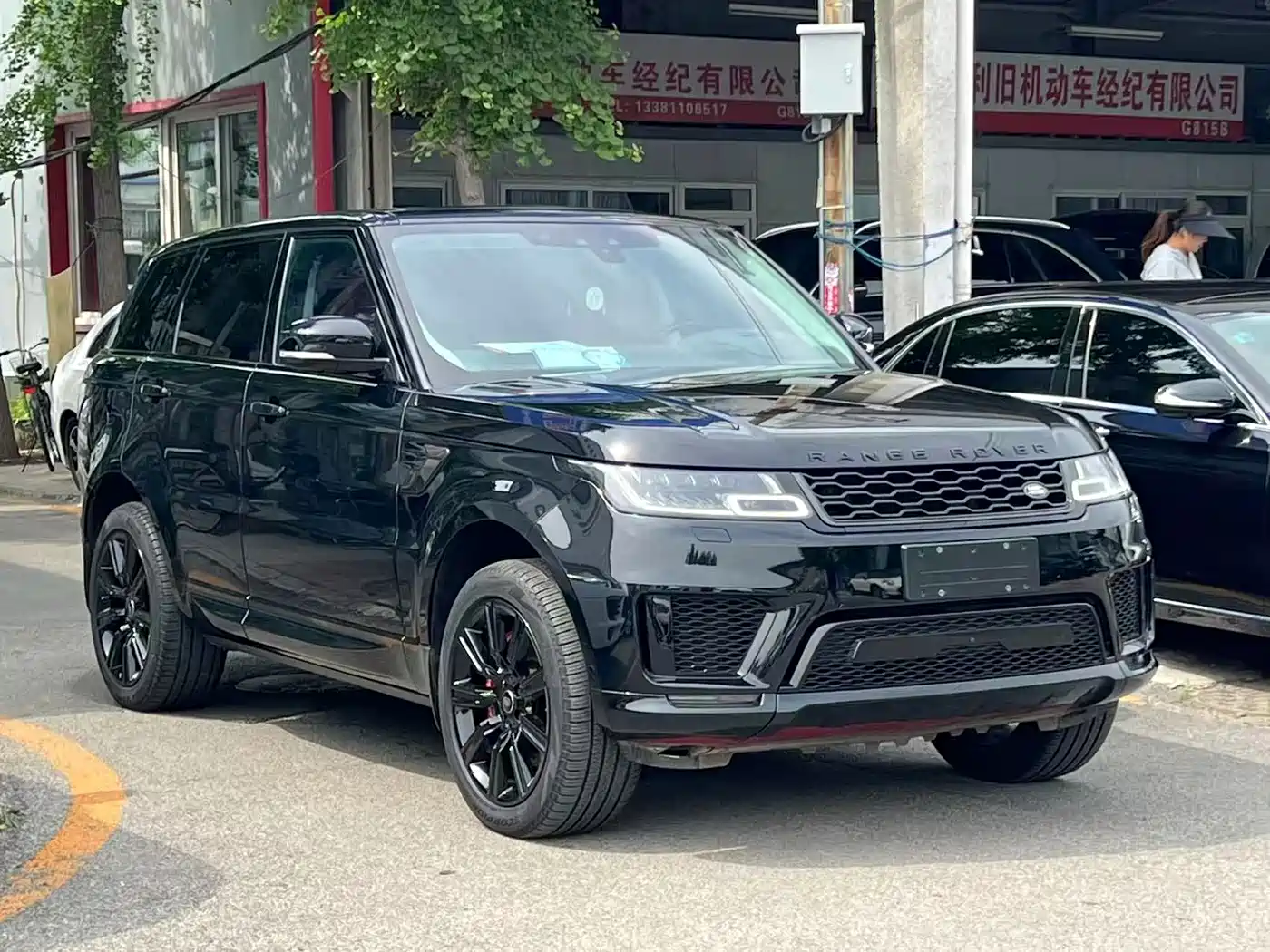 Land Rover Range Rover Sport 2021 3.0 L6 HST фото 3