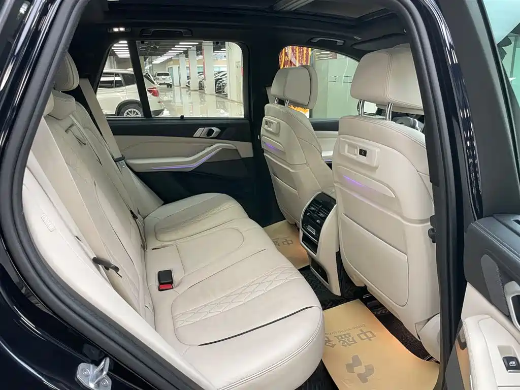 BMW X5 (Import) 2019 xDrive40i Exclusive M Sport Package фото 18