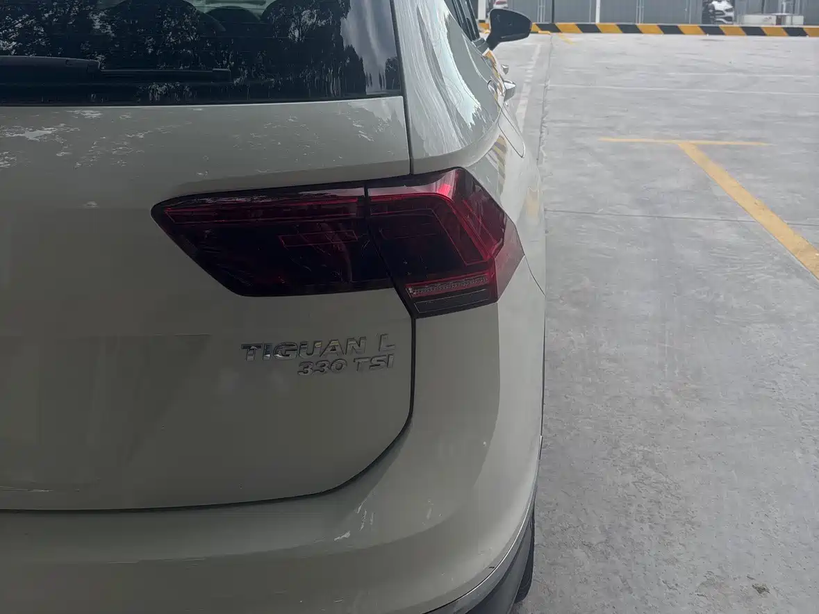 Volkswagen Tiguan L 2017 330TSI Automatic 2WD Flagship Edition фото 6