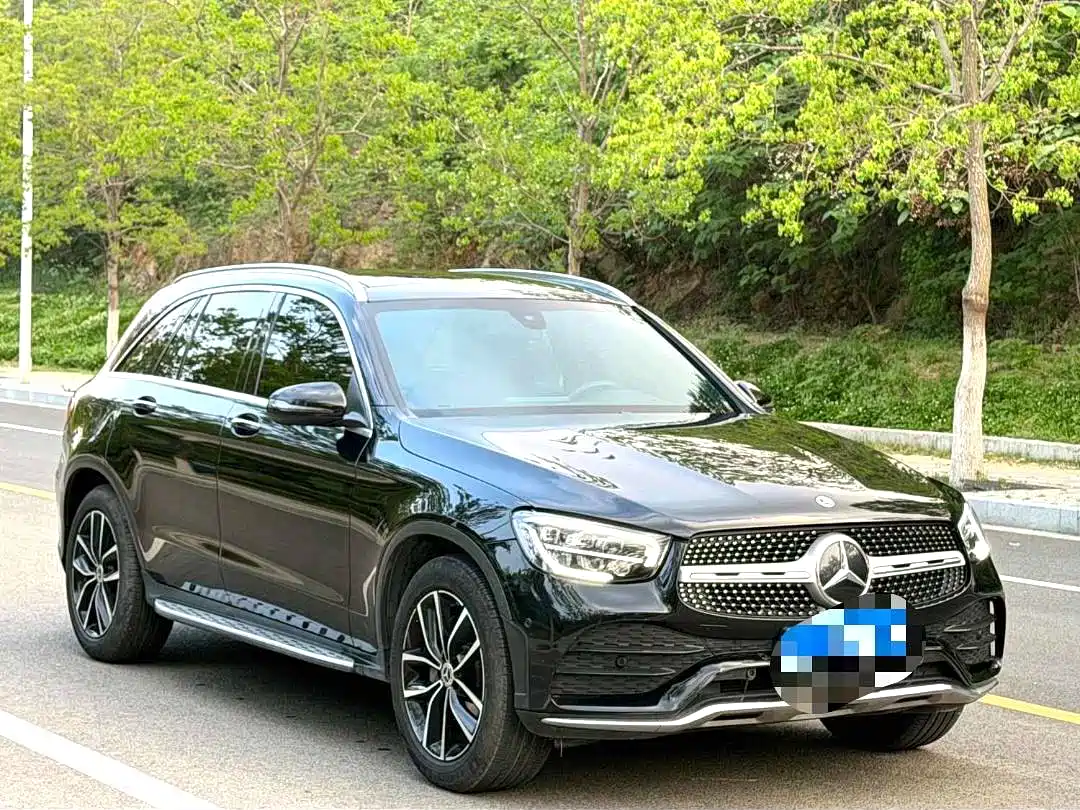 Mercedes-Benz GLC 2022 Facelift GLC 260 L 4MATIC Luxury Model фото 3