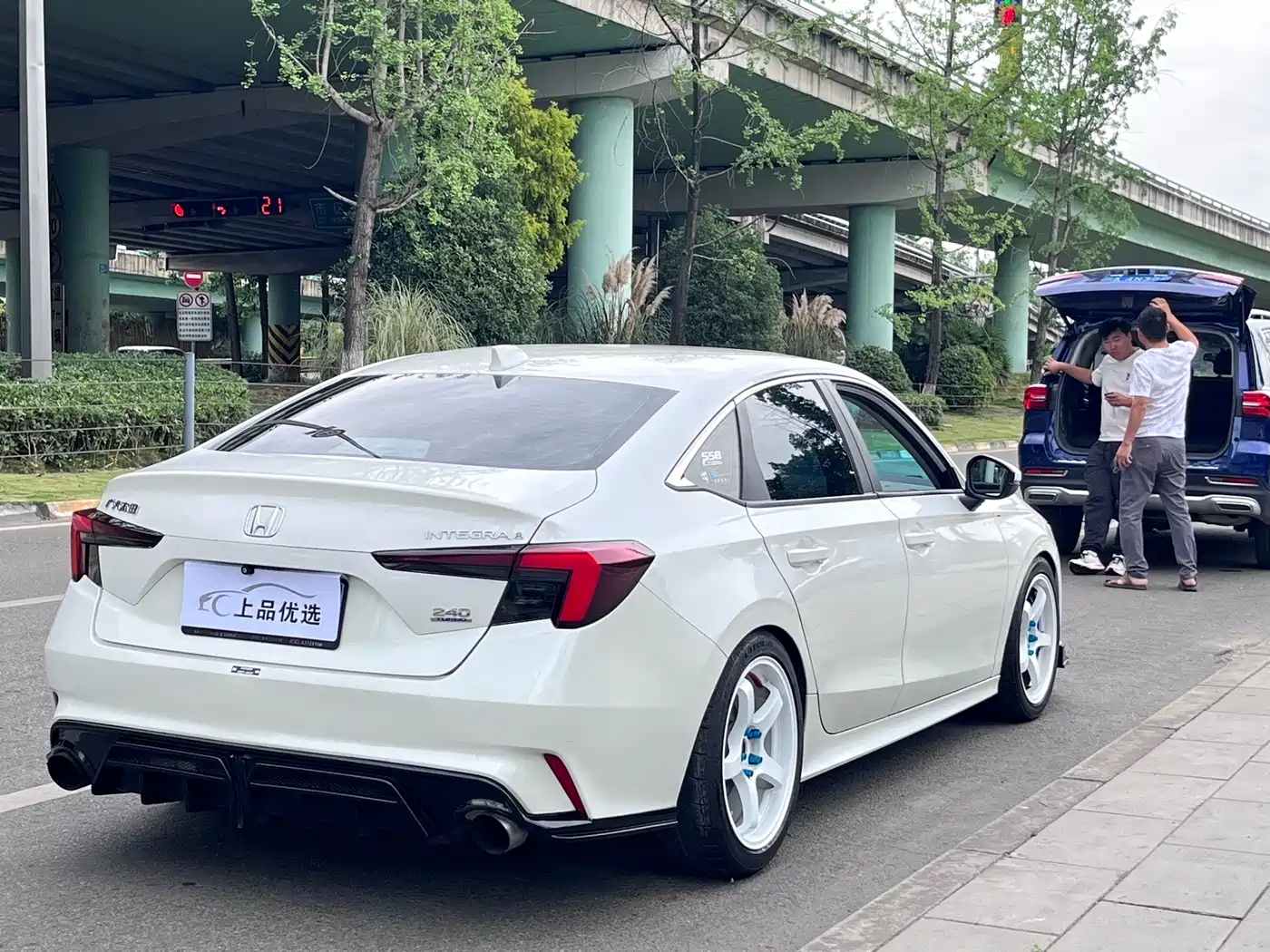 Honda Integra 2023 240TURBO Manual Exclusive Edition фото 21