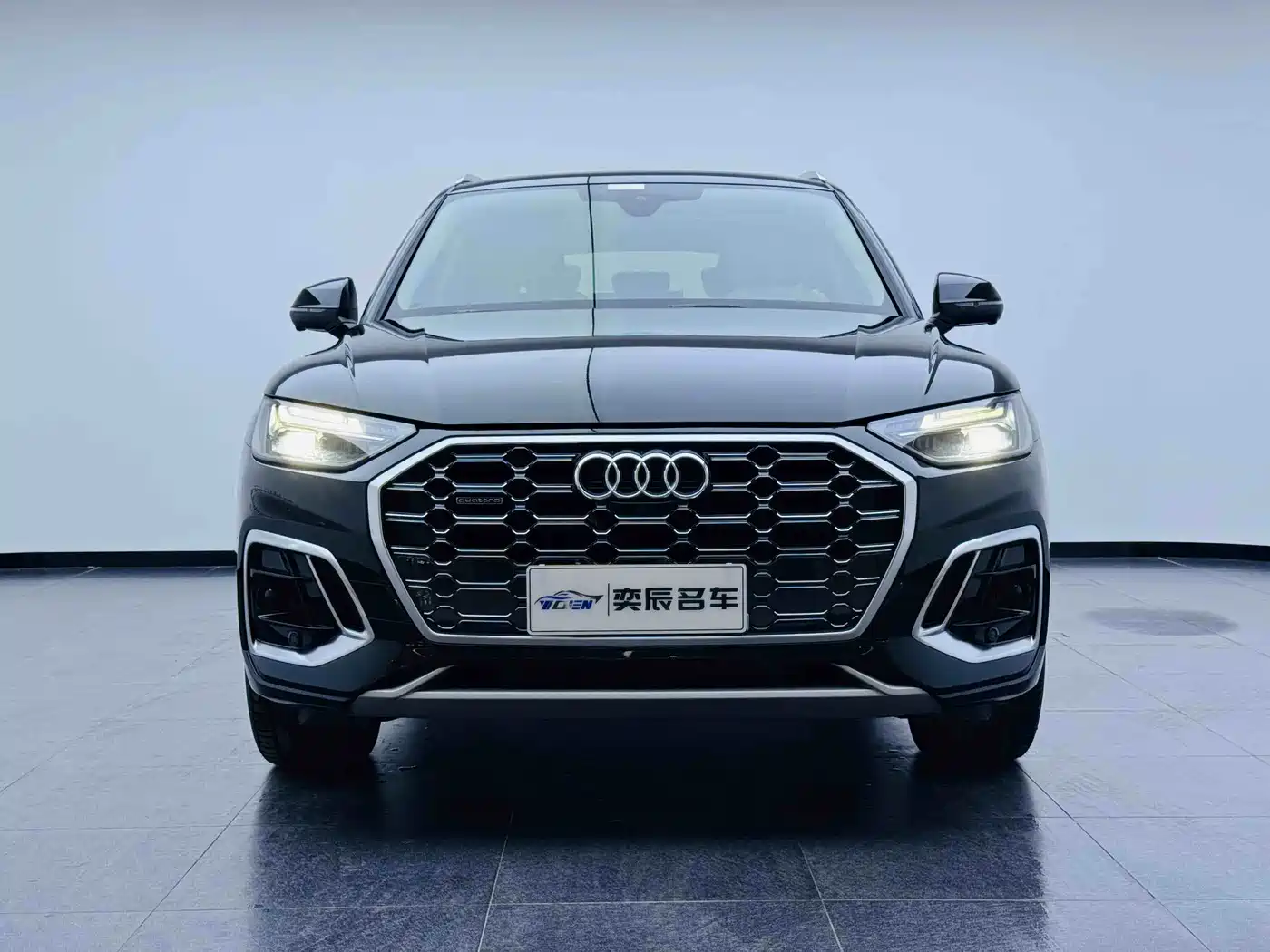 Audi Q5L 2022 Facelift 45T Luxury Dynamic фото 20