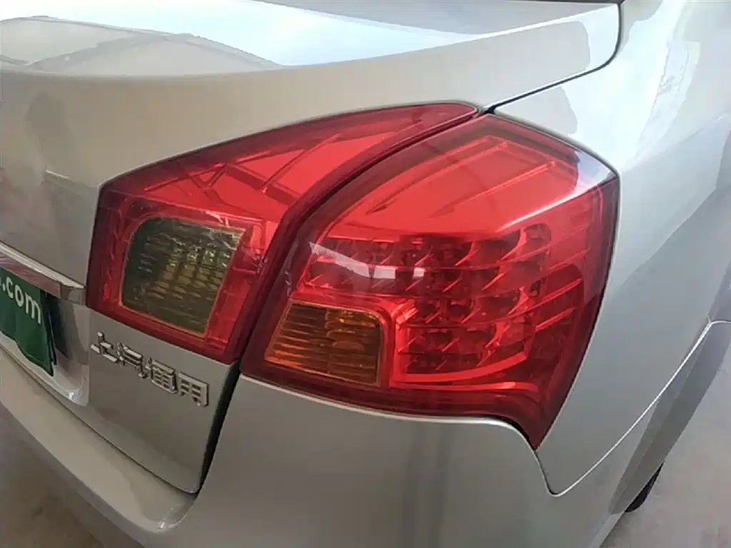 Buick Excelle 2015 1.5L Manual Classic фото 8
