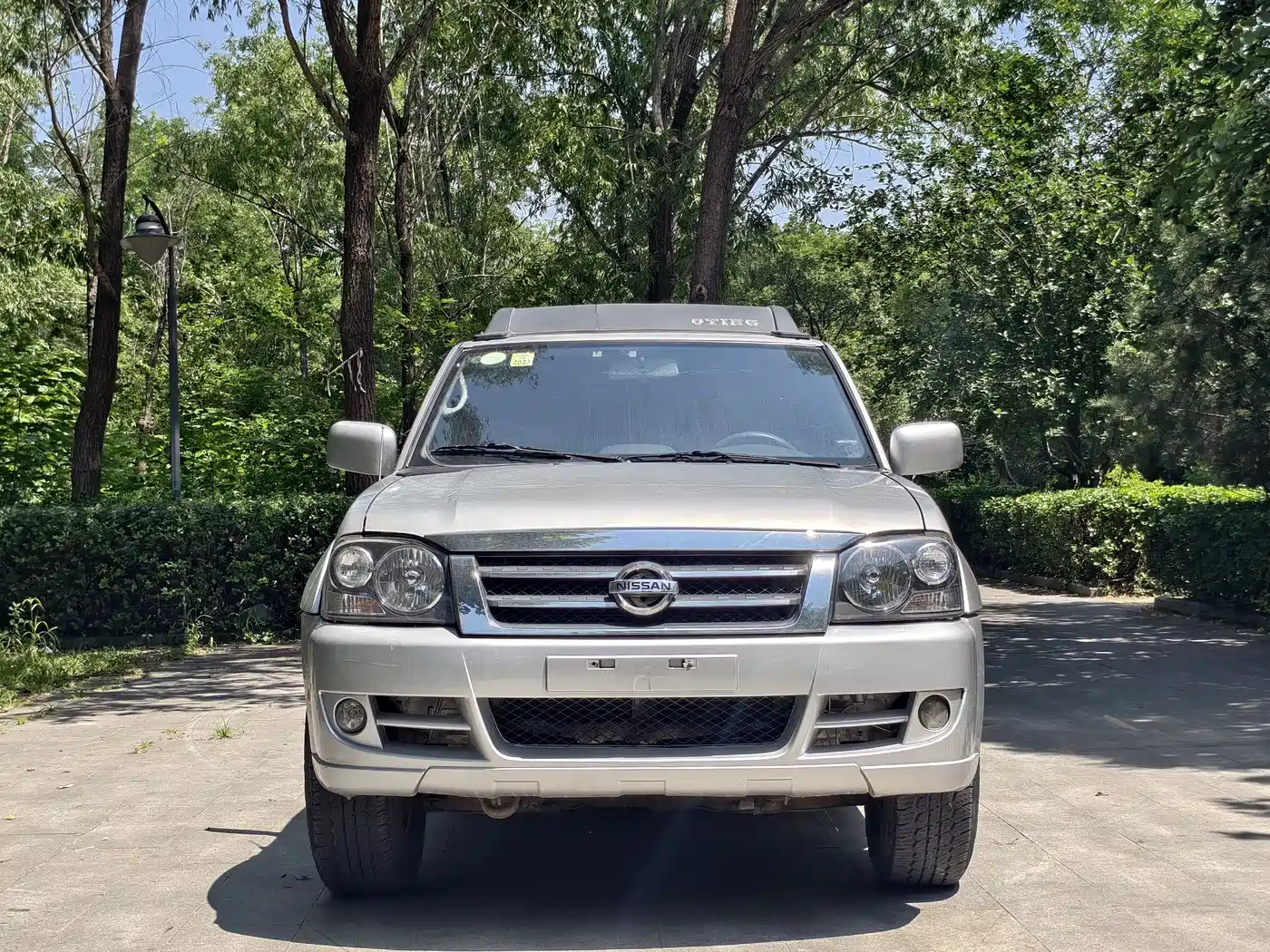 Dongfeng Odin 2010 2007 2.4L Manual 2WD Luxury Edition