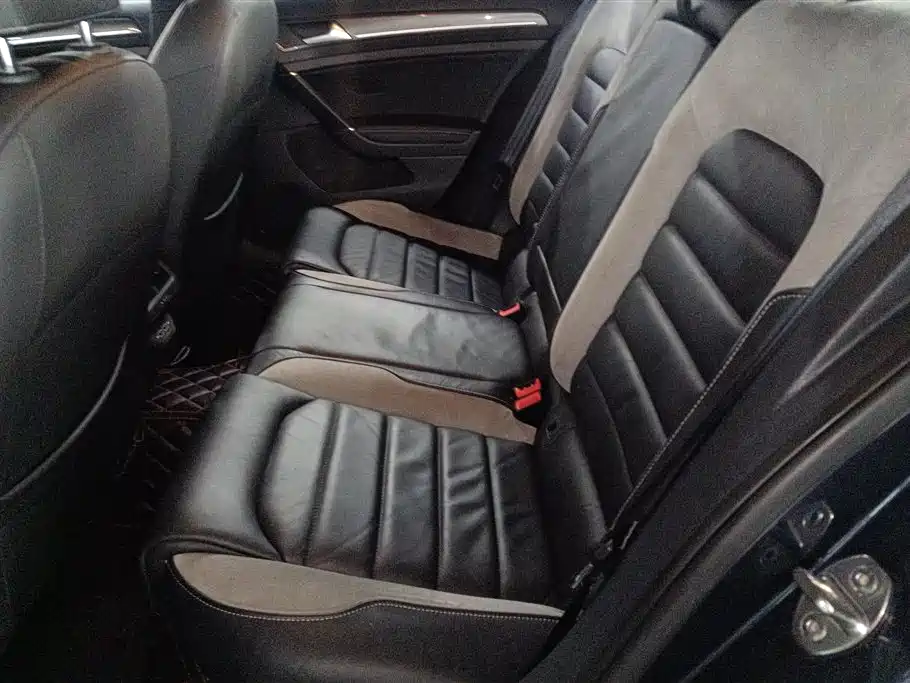 Volkswagen Golf 2019 280TSI DSG R-Line China VI фото 11