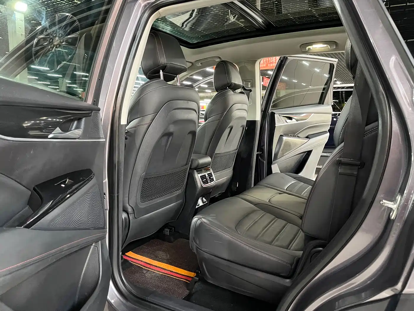 SAIC Maxus Maxus D60 2022 1.5T Automatic Smart Edition 7-seater фото 10