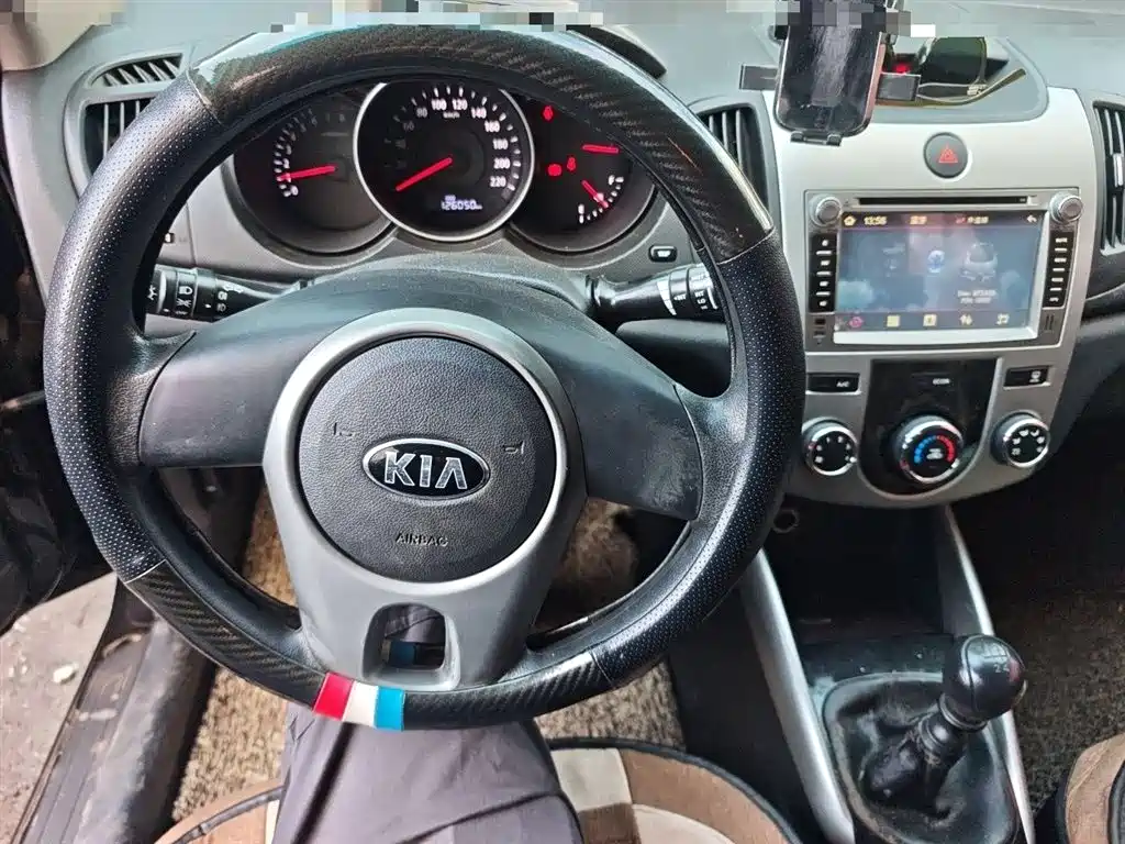 Kia Forte 2014 1.6L MT GL фото 3