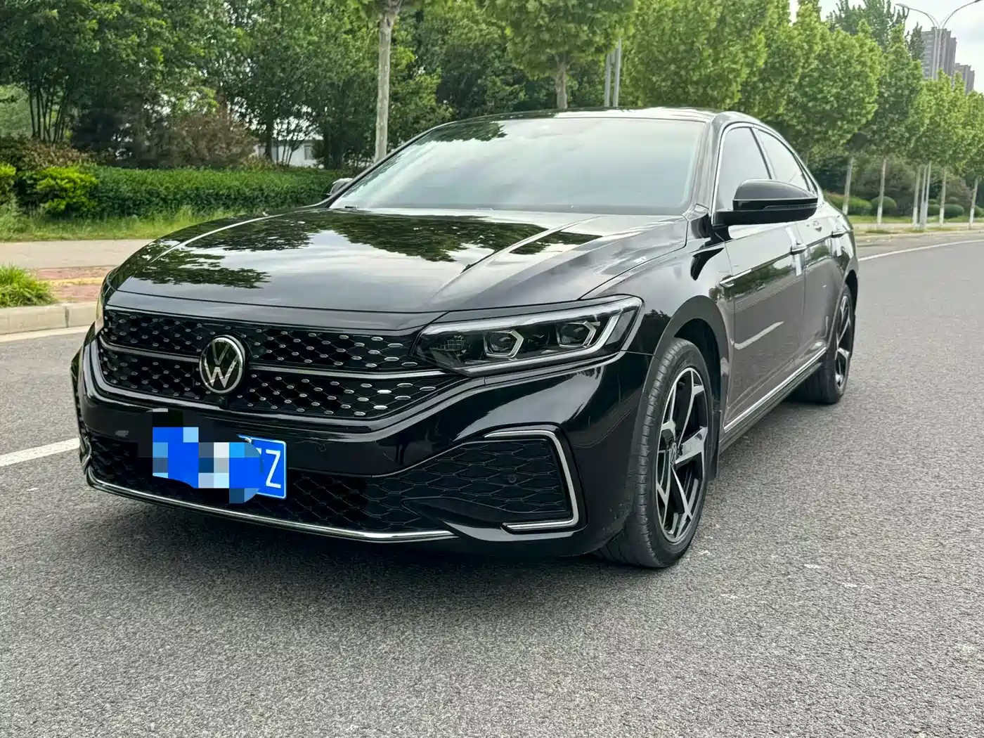 Volkswagen Passat 2024 380TSI Starlight Luxury Edition