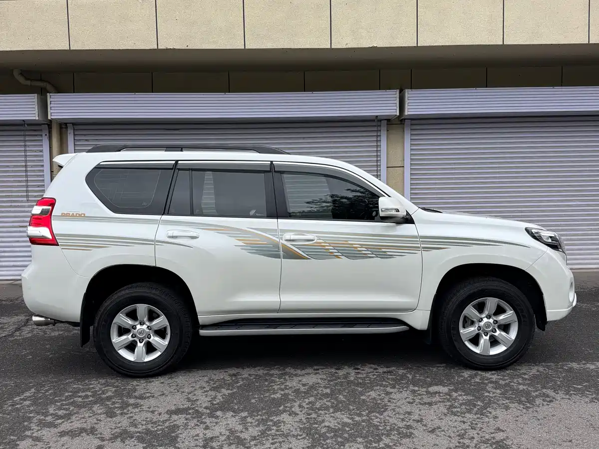 Toyota Prado 2016 3.5L Auto TX-L фото 7