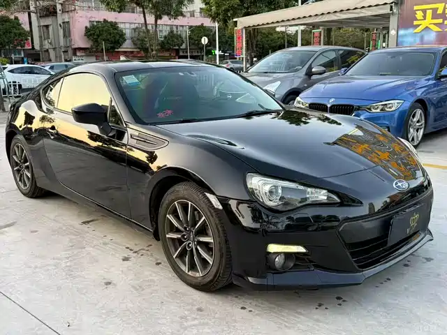SUBARU BRZ