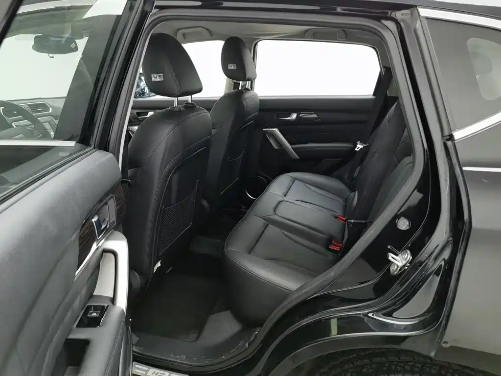 Фото 15 - Haval H2