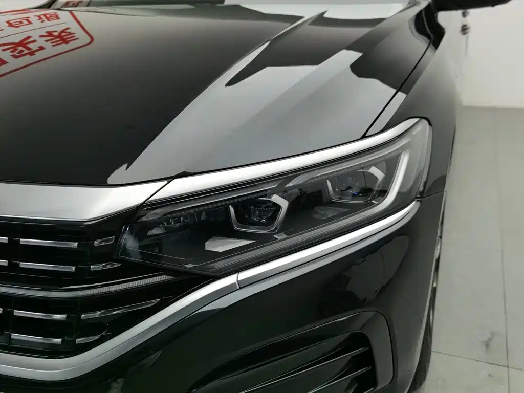 Volkswagen Passat 2023 Facelift 380TSI Luxury Edition фото 7