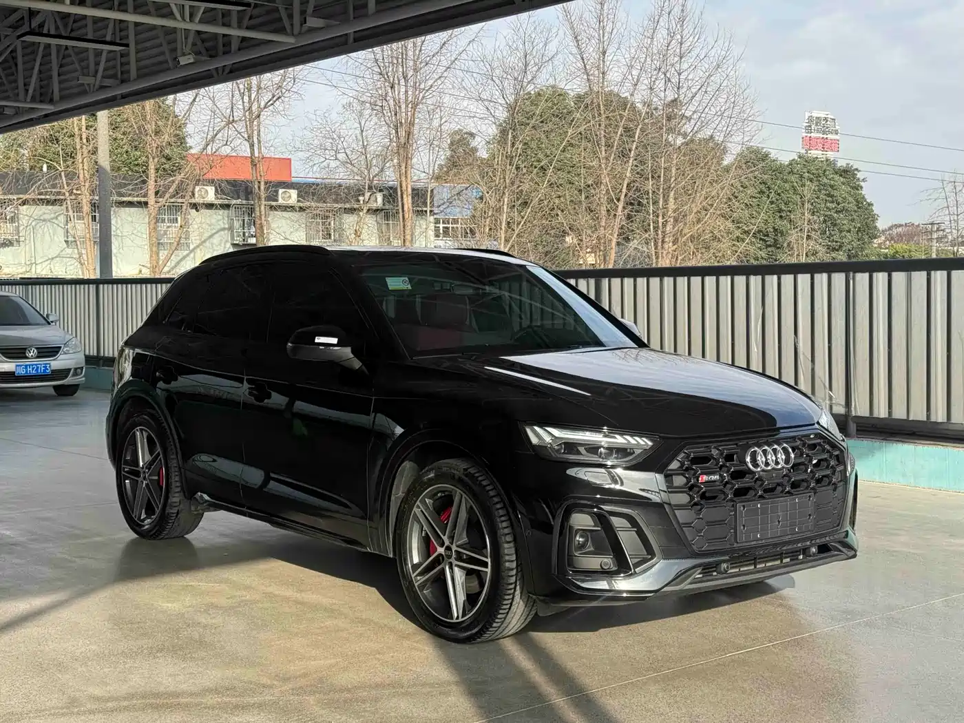 Audi SQ5 Sportback 2023 3.0 TFSI quattro фото 3