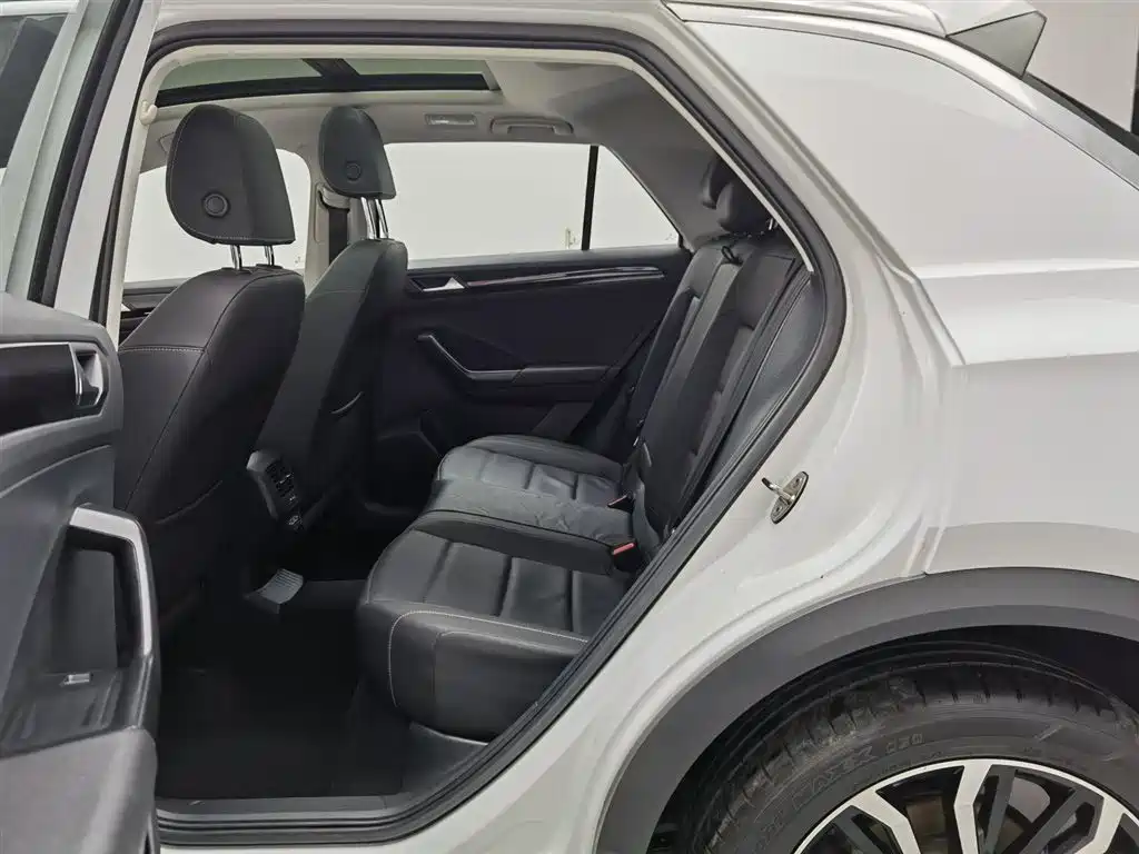 Volkswagen T-ROC 2021 280TSI DSG 2WD Comfort Connected фото 15