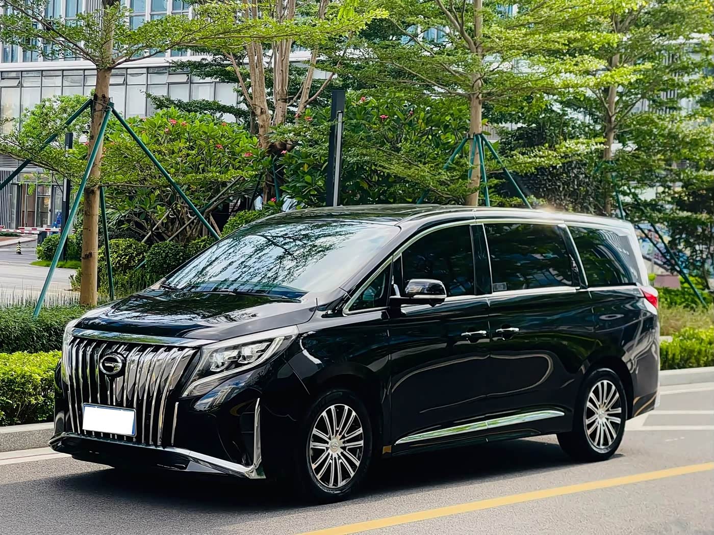 GAC Trumpchi Trumpchi M8