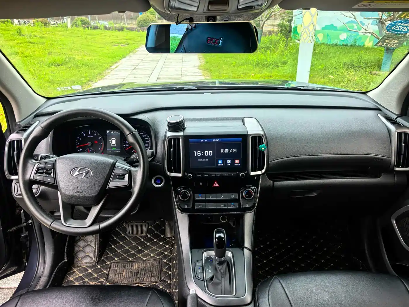 Hyundai Beijing Hyundai ix35 2019 2.0L Automatic 2WD Zhiyong·Smooth Enjoy China VI фото 5