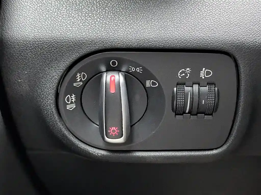 Audi A1 2013 Model 30 TFSI Sportback Ego фото 21