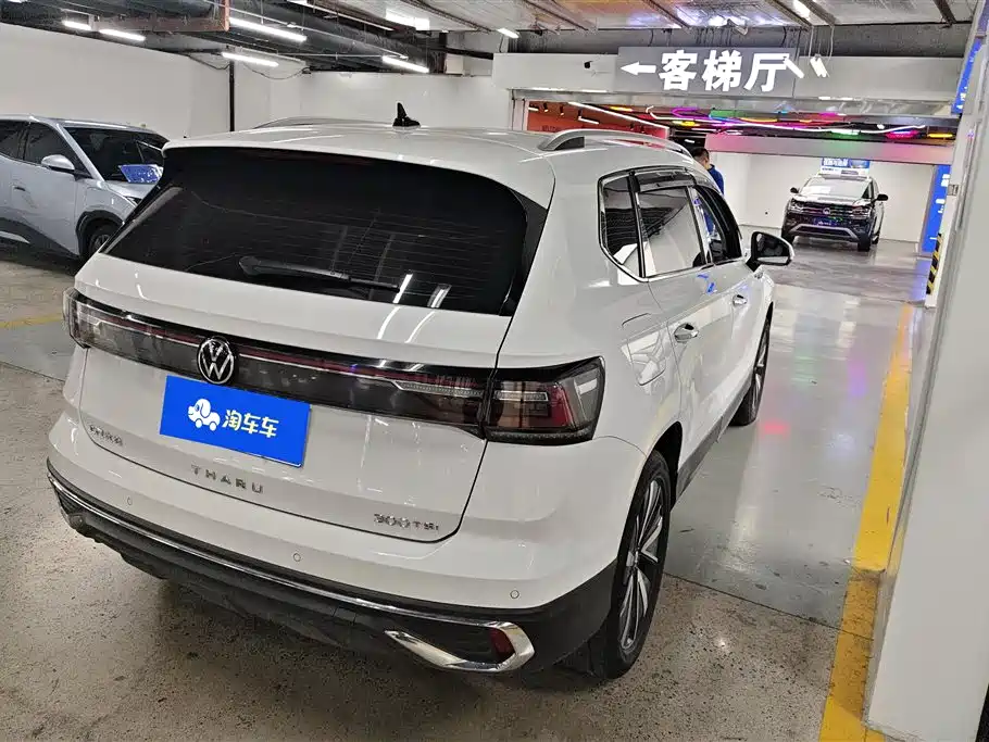 Volkswagen Tharu 2023 300TSI 2WD Bright Moon Edition фото 3