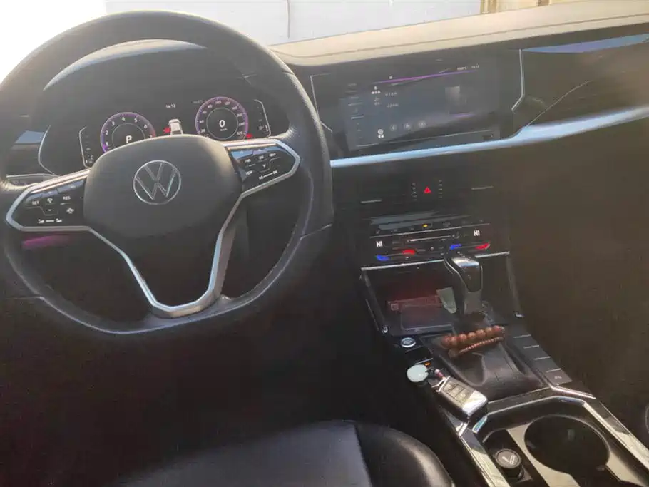 Volkswagen Passat 2023 Facelift 330TSI Elite Edition фото 12