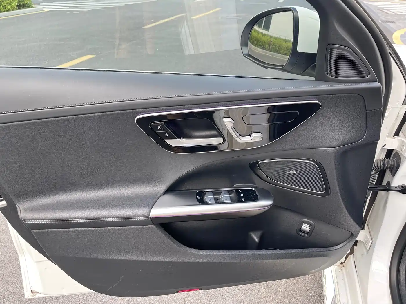Mercedes-Benz C-Class 2024 Facelift III C 260 L Sport фото 13