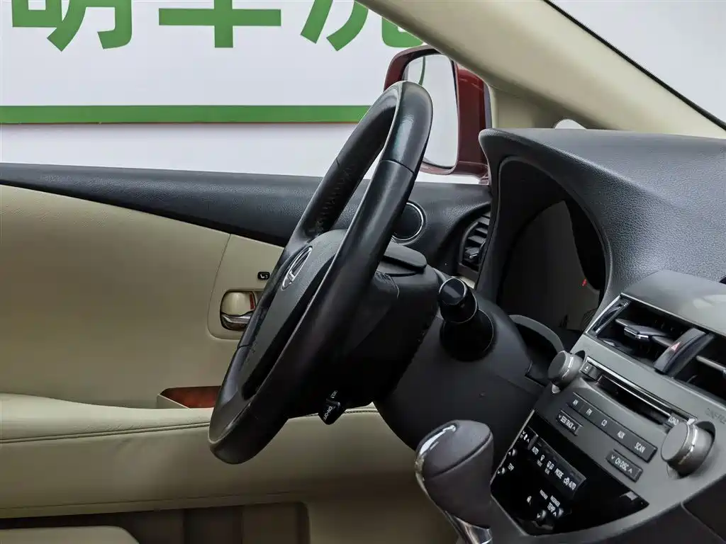 Lexus RX Classic 2011 270 Luxury фото 22