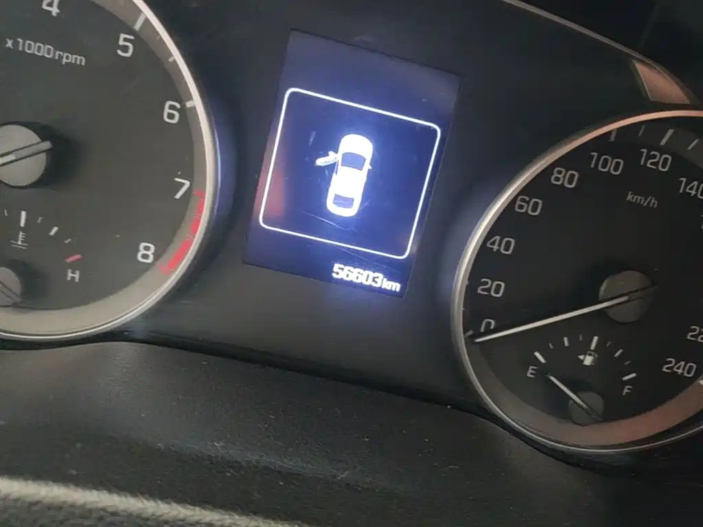Hyundai Elantra 2016 Model 1.6L Automatic Smart Elite фото 12