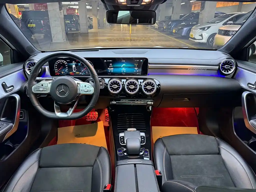 Mercedes-Benz A-Class 2019 A 200 L Sport Sedane Pioneer Special Edition фото 14