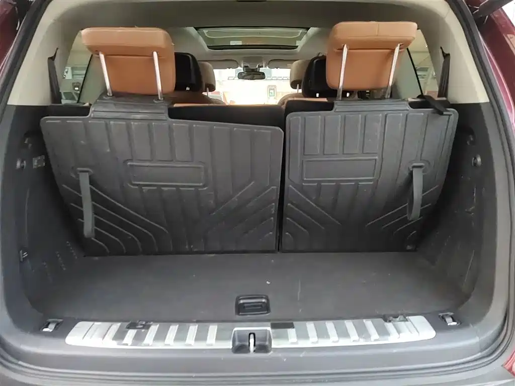 SAIC Maxus D90 2017 2.0T Automatic 4WD Sirius фото 9