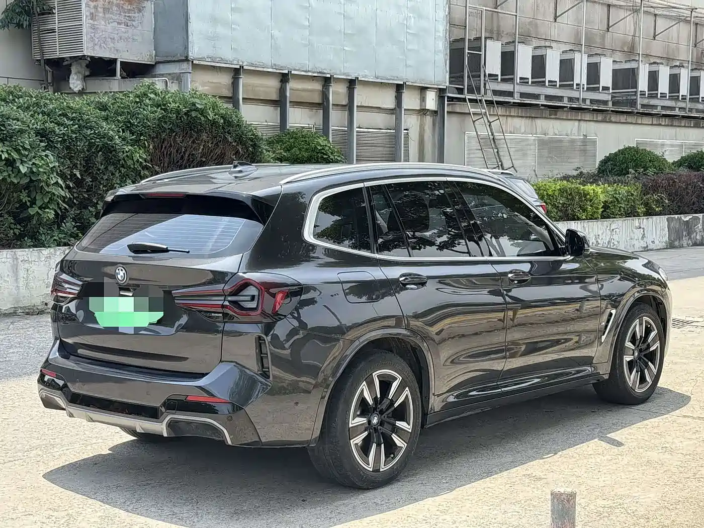 BMW iX3 2022 Facelift Leading Model фото 14