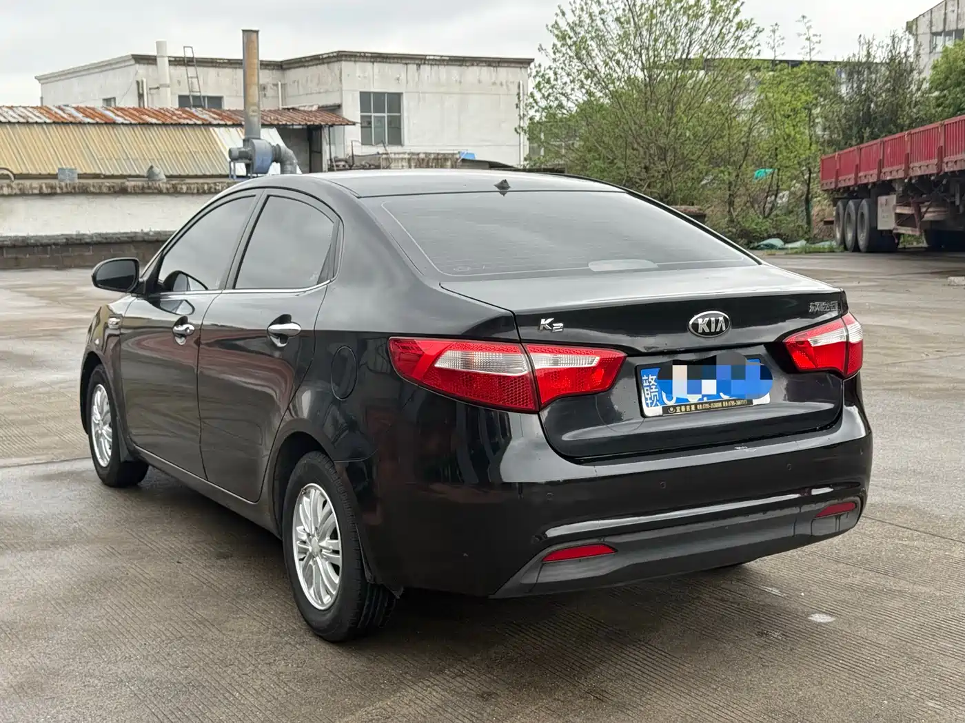 Kia K2 2012 Sedan 1.4L AT GLS Commemorative Edition фото 4