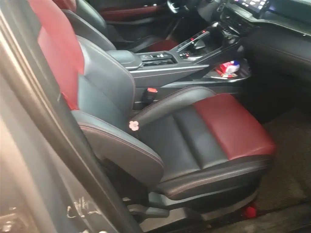 Lynk & Co 06 2020 1.5T Power Pro фото 25