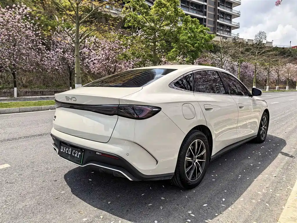 BYD SEAL 06 NEW ENERGY