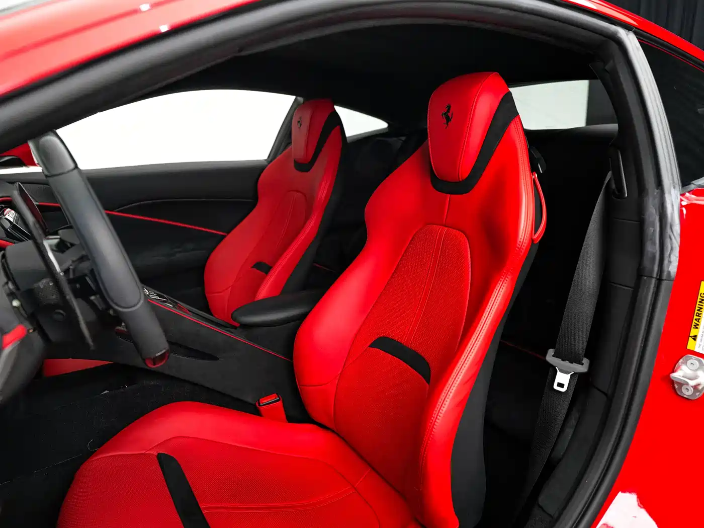 FERRARI ROMA