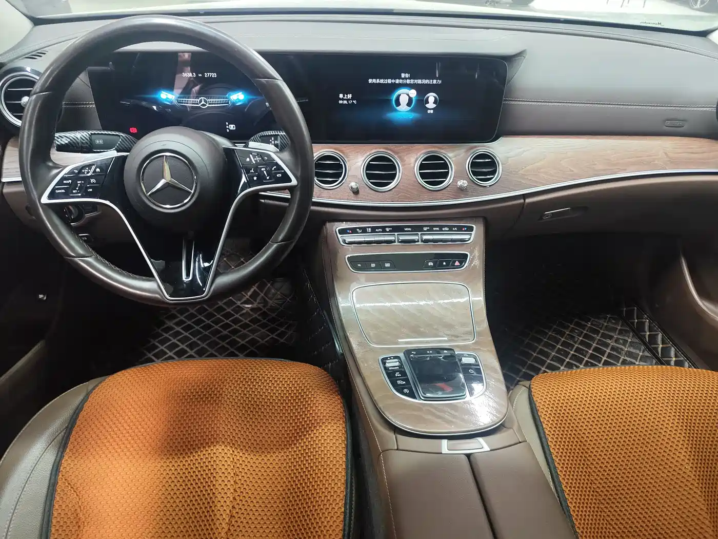 MERCEDES-BENZ E CLASS