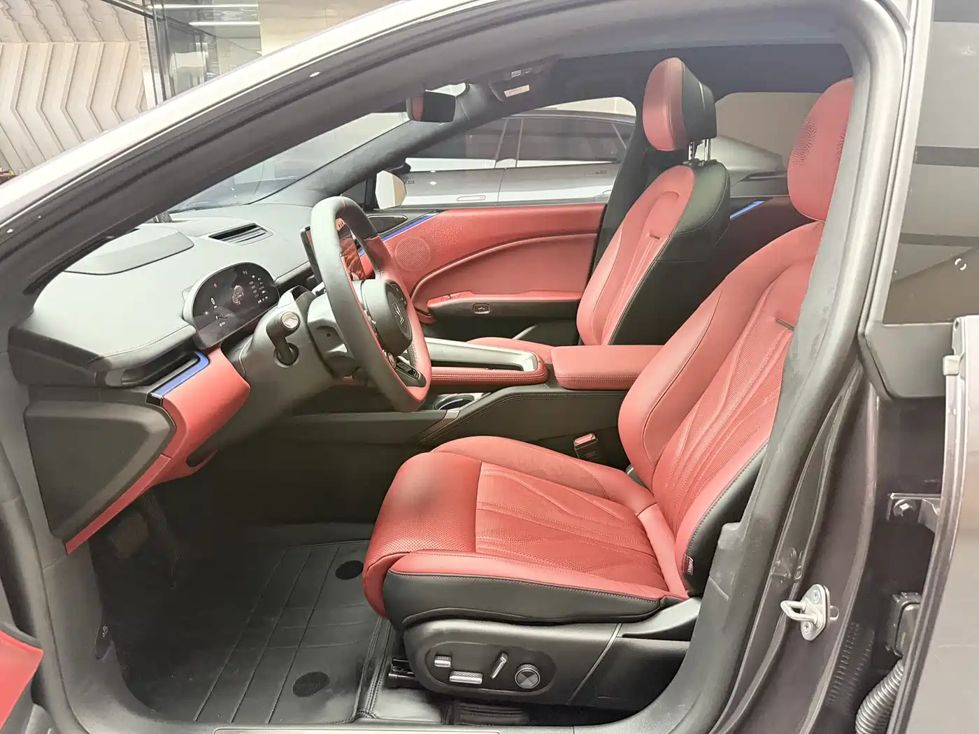 ZEEKR EXTREME KRYPTON 007GT