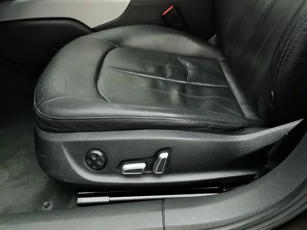 Audi A6 (Import) 2015 3.0T allroad quattro фото 20