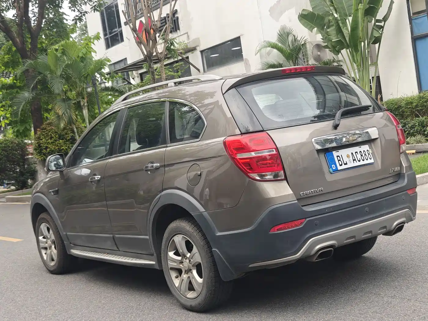 Chevrolet Captiva 2017 2.4L 2WD Luxury Edition 7-Seater фото 36